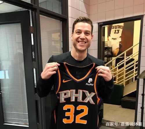 官方：布克CBA下课的七位(cba公布齐麟与古德温冲突处罚)
